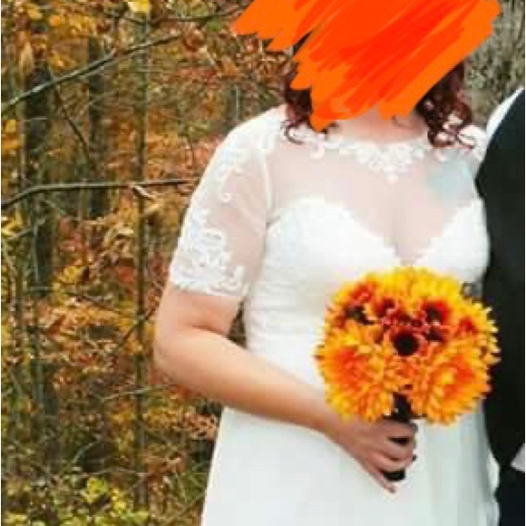 Wedding dress size 14 - Picture 3 of 4